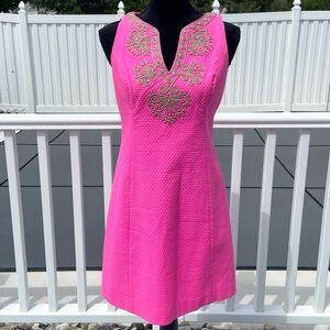 Lilly Pulitzer Gabby Hot Pink Sleeveless Shift Dress
Size 6